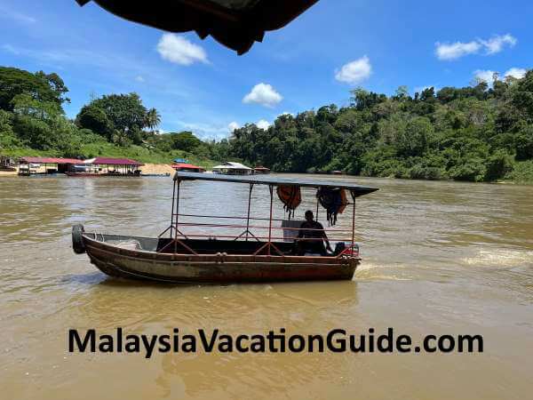 Boat Crossing Taman Negara