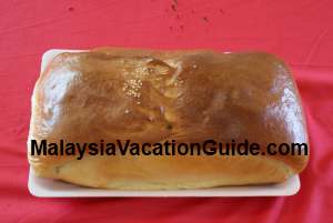 Kampar Curry Bread