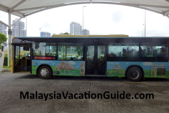 Free Shuttle Bus at Puteri Harbour Johor.