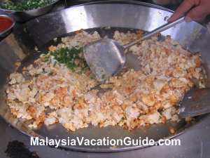 Muar Town Carrot Cake