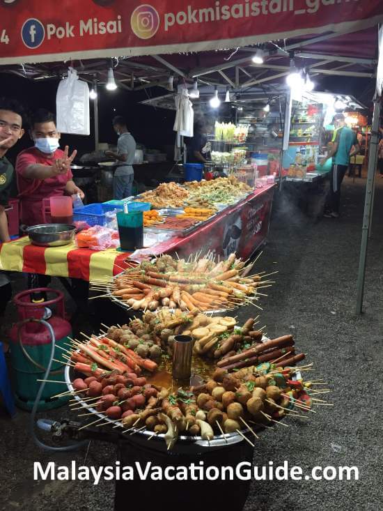 Pulau Warisan Food Stalls