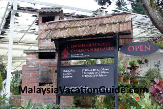 Smokehouse Tudor-style hotel Tanah Rata