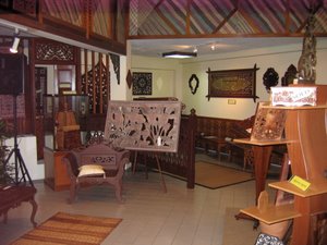 Wood carving Malaysia