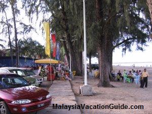 Batu Buruk Beach Food Stalls