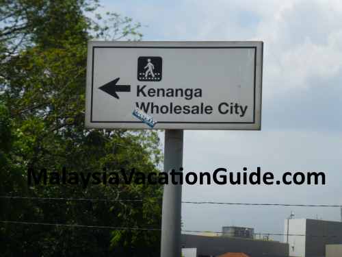 Signage to Kenanga Wholesale City