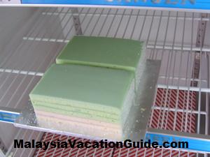 Klang Pandan Layer Cake