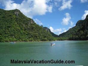 Pulau Dayang Bunting