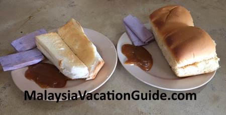 Toasted bread at Meng Fang in Kuantan, Pahang