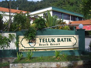 Teluk Batik Beach Resort